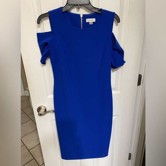 Calvin Klein Dresses & Skirts - Ladies Calvin Klein Cold Shoulder Dress
